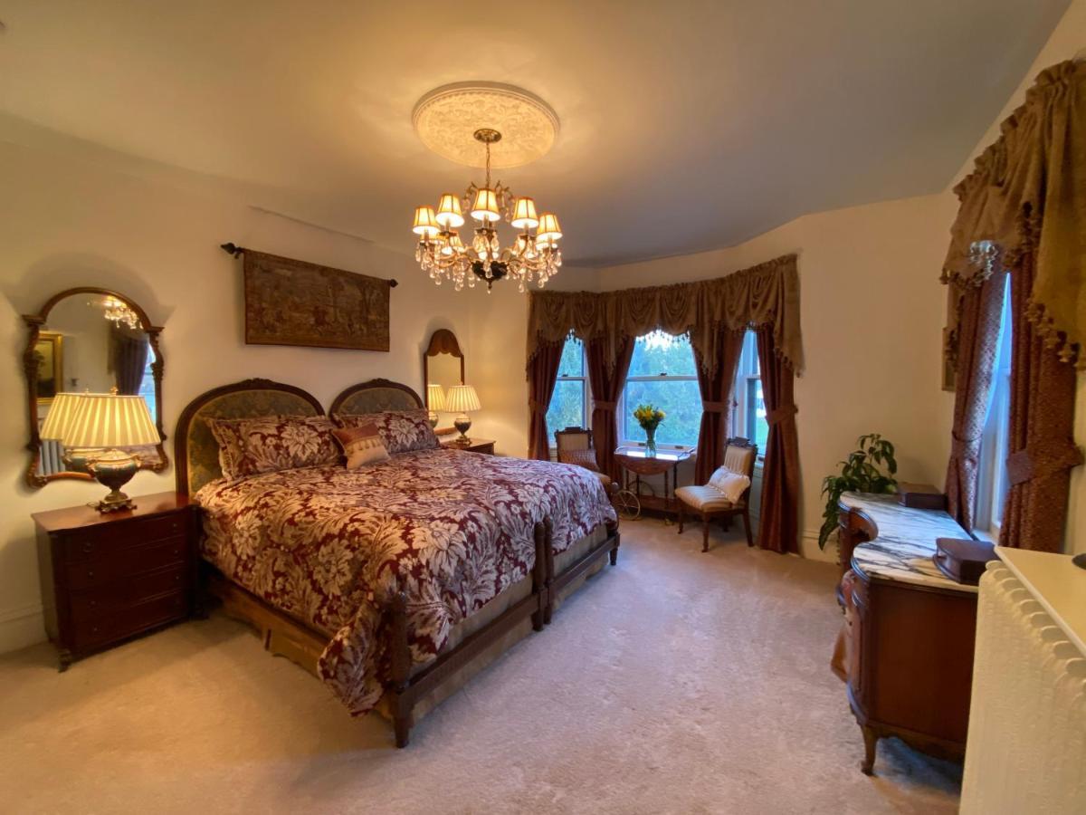 Breese Inn Dış mekan fotoğraf
